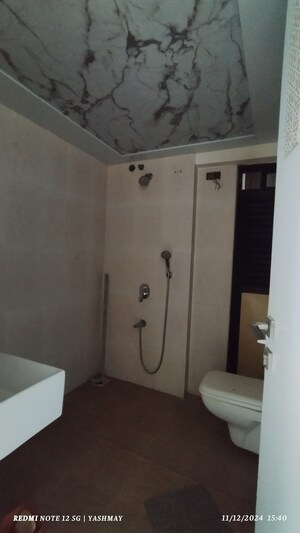 Building Lobby in 3 BHK Apartment at Kanakia Rainforest, Andheri East – for Sale