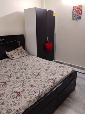 Bedroom in 2 BHK Builder Floor at Nirman Vihar – for Rent