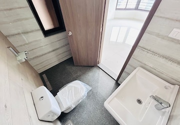 Bathroom in 3 BHK Apartment at Kumar Prospera Hadapsar, Hadapsar – for Sale