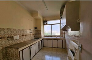 Kitchen in 3 BHK Apartment at DLF Ridgewood Estate, Dlf Phase iv – for Sale