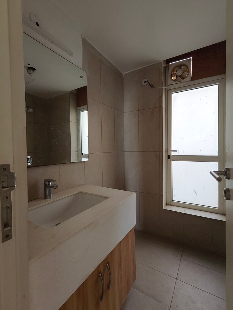 Kitchen, ireo-the-corridors 3 Bedroom 1852 Sq.Ft. Apartment In Sector 67a Gurgaon 9340891