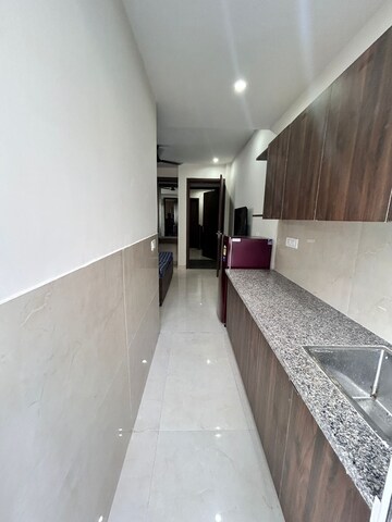 Building Lobby in 1 BHK Builder Floor at Sector 55 – for Rent