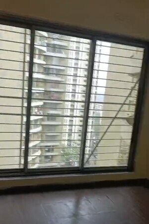 Room in 2 BHK Apartment at Acme Ozone Phase II, Ghodbunder Road – for Rent