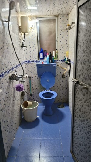 Bathroom in 1 BHK Apartment at Tilak Nagar – for Rent