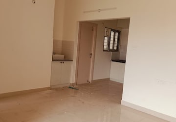 Room in 3 BHK Apartment at LandCraft River Heights, Raj Nagar Extension – for Rent