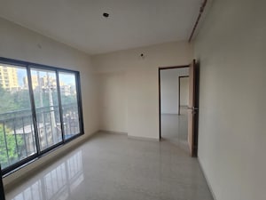 Room in 3 BHK Apartment at Goyal Lakshchandi Heights, Goregaon East – for Sale