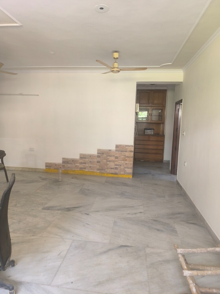 Room, ats-green-iii 3.5 Bedroom 2700 Sq.Ft. Apartment In Sector 50 Noida 9341033