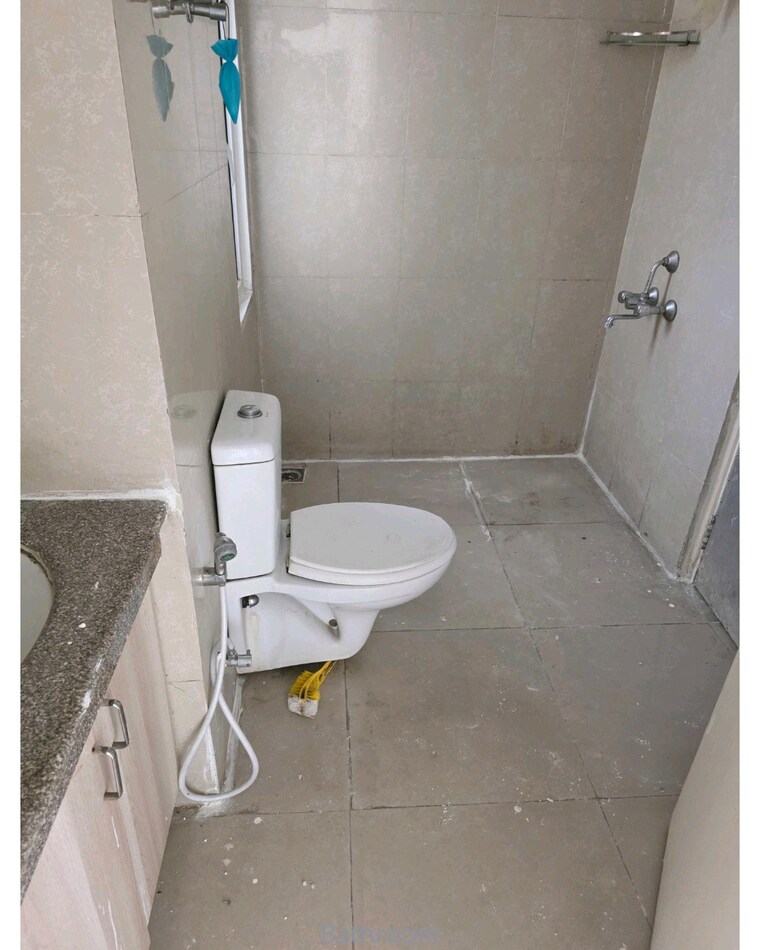 Bathroom, emaar-palm-hills 3 Bedroom 1575 Sq.Ft. Apartment In Sector 77 Gurgaon 9341018