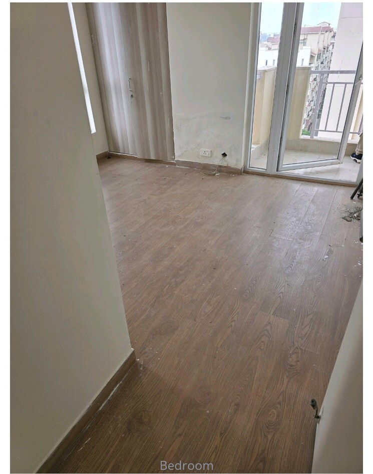 Room, emaar-palm-hills 3 Bedroom 1575 Sq.Ft. Apartment In Sector 77 Gurgaon 9341018