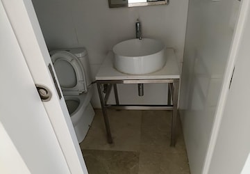 Bathroom in 3 BHK Apartment at Lodha Fiorenza, Goregaon East – for Rent