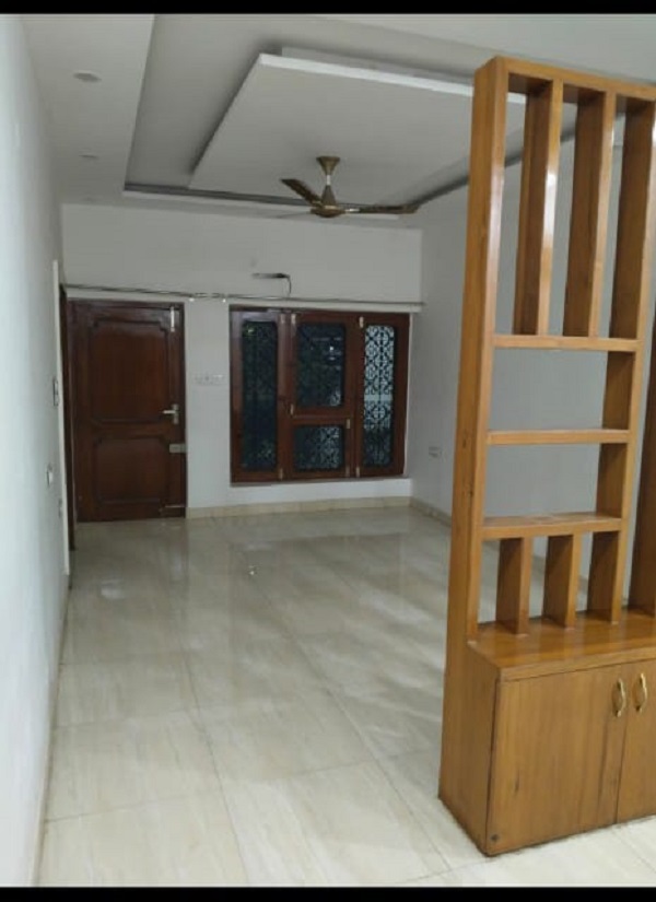 2 BHK + Extra Room 1000 Sq.Ft. Apartment in RPS Savana