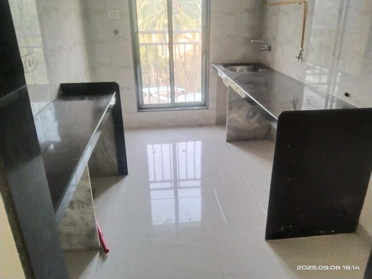 Kitchen, om-ashish-chs 2 Bedroom 660 Sq.Ft. Apartment In Malad West Mumbai 9341050