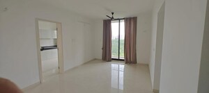 Room in 2 BHK Apartment at Vascon Citron Phase 2, Wagholi – for Rent