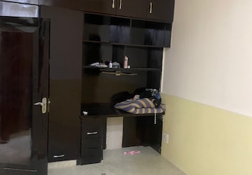 4 BHK Apartment For Rent in Prabhadevi