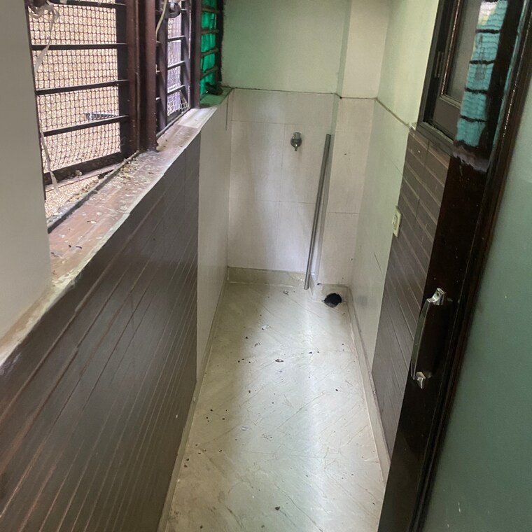 Balcony, prabhadevi 4 Bedroom 2000 Sq.Ft. Apartment In Prabhadevi Mumbai 9341051