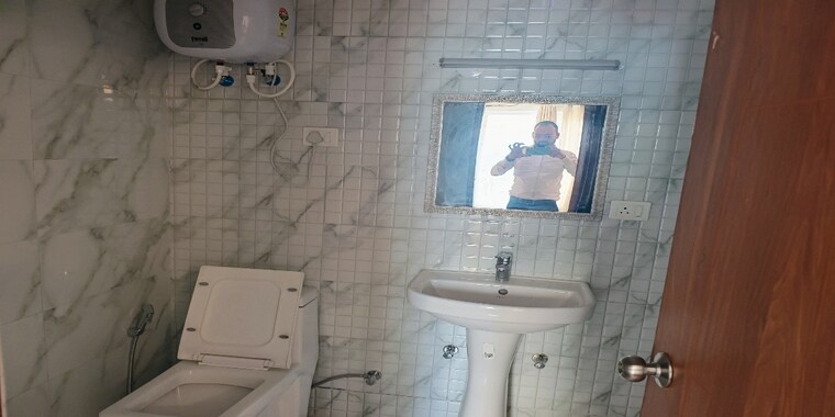 Bathroom, louisandra-apartment 2 Bedroom 1000 Sq.Ft. Apartment In Dadar West Mumbai 9341075