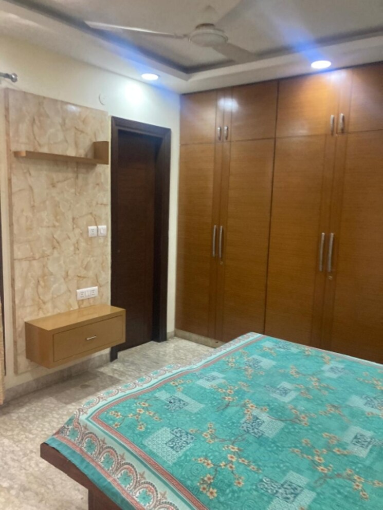 Bedroom, nirman vihar 2 Bedroom 641 Sq.Ft. Builder Floor In Nirman Vihar Delhi 9341099