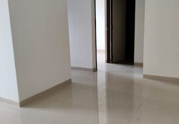 Room in 3 BHK Apartment at Dosti Blossom, Wadala East – for Rent