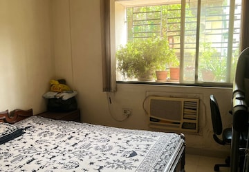 Bedroom in 3 BHK Apartment at Zahra Tower, Worli – for Rent