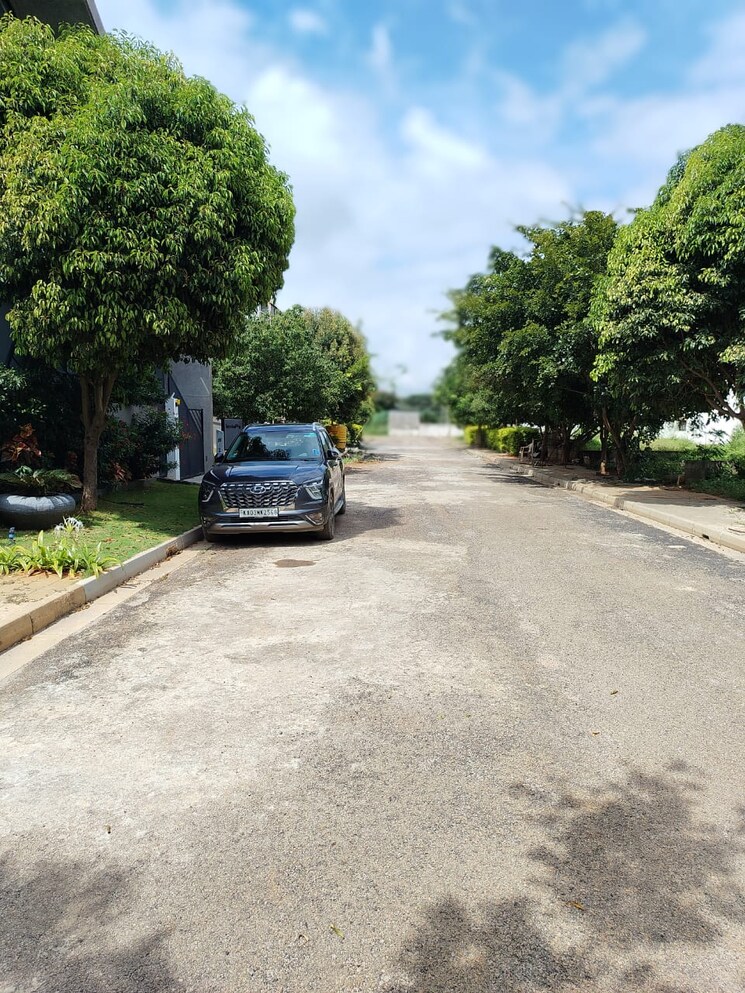  Parking, naganathapura 5 Bedroom 3100 Sq.Ft. Independent House In Naganathapura Bangalore 9341128