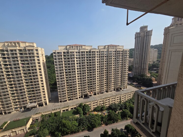 Exterior View, hiranandani-regent-hill 1 Bedroom 379 Sq.Ft. Apartment In Powai Mumbai 9341150
