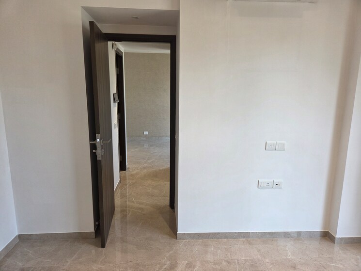 Room, hiranandani-regent-hill 1 Bedroom 379 Sq.Ft. Apartment In Powai Mumbai 9341150