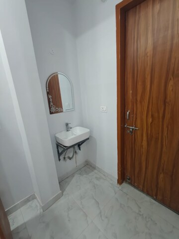 Bathroom in 3 BHK Builder Floor at Sector 57 – for Rent