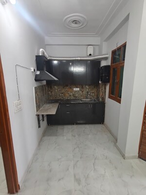 Kitchen in 3 BHK Builder Floor at Sector 57 – for Rent