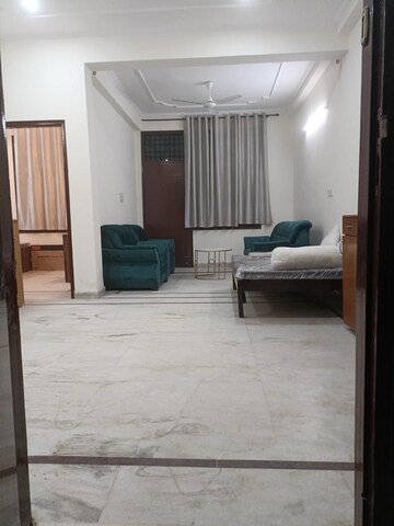 Living Room in 2 BHK Builder Floor at Ansal Sushant Apartments, Sushant Lok I – for Rent