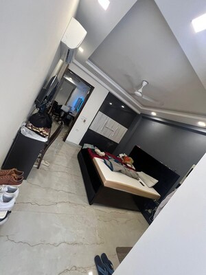 Furnished Amenities in 4 BHK Penthouse at Orchid Gardens, Sector 54 – for Rent