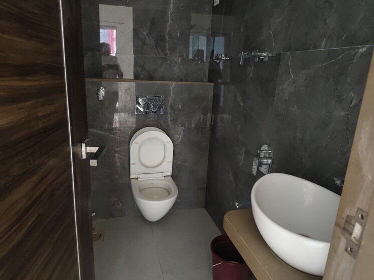 Bathroom, shree-ramdev-ritu-heights 1 Bedroom 625 Sq.Ft. Apartment In Mira Road Thane 9341194