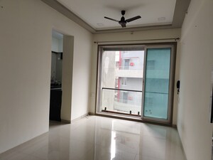 Room in 1 BHK Apartment at Shree Ramdev Ritu Heights, Mira Road – for Rent