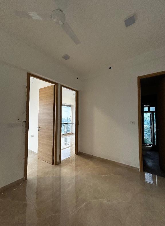 2 BHK + Extra Room Apartment For Sale in Ruparel Iris