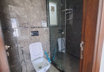 Bathroom in 3 BHK Builder Floor at Unitech Greenwood City Apartment, Sector 45 – for Rent