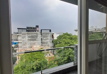 Balcony in 3 BHK Builder Floor at Unitech Greenwood City Apartment, Sector 45 – for Rent