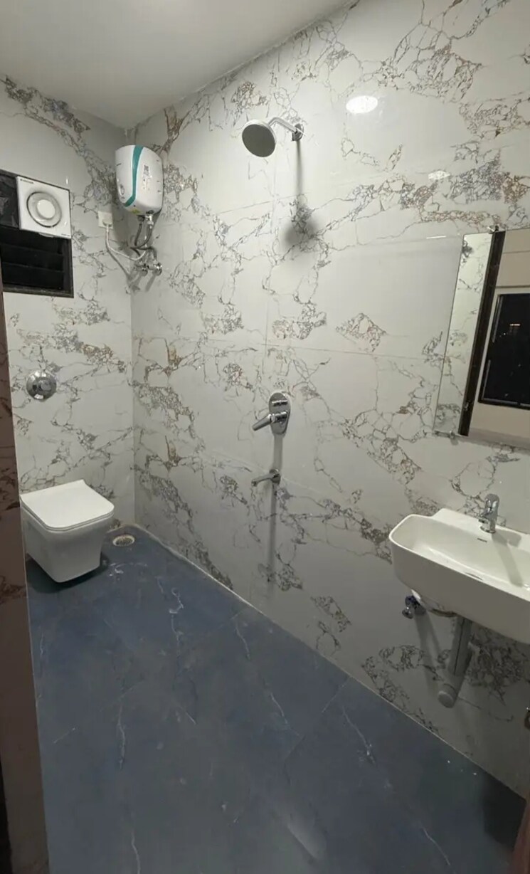 Attached Bathroom, khamla 2 Bedroom 900 Sq.Ft. Apartment In Khamla Nagpur 9341236