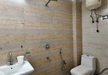 Bathroom in 1 BHK Builder Floor at Malviya Nagar – for Rent