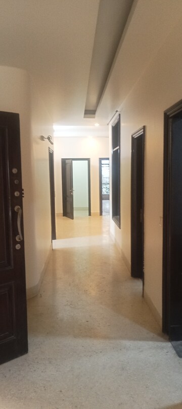 4 BHK Builder Floor For Rent in Safdarjung Development Area