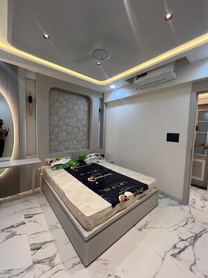 Bedroom in 2 BHK Apartment at Lodha Golflinks, Dombivli East – for Rent