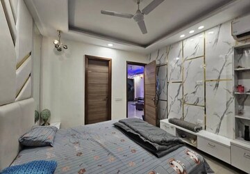 Master Bedroom in 3 BHK Builder Floor at Saket – for Rent