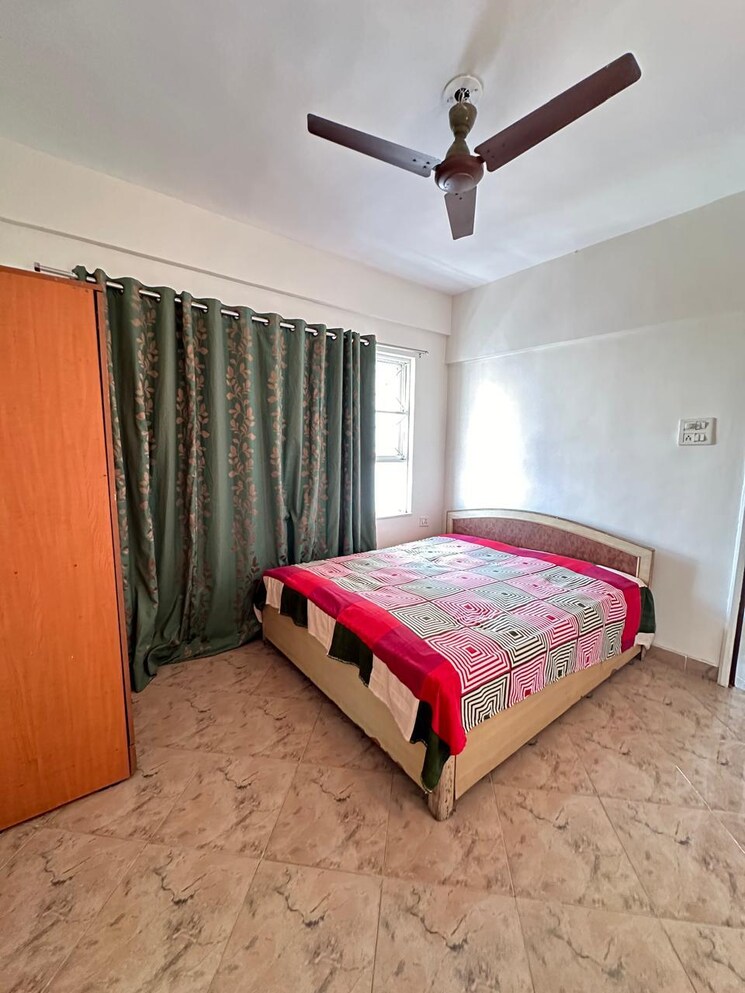 Bedroom, siddharth-ganga-tower 3 Bedroom 1200 Sq.Ft. Apartment In Kalyani Nagar Pune 9341277