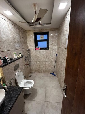 Bathroom in 1 BHK Builder Floor at Neb Sarai – for Rent