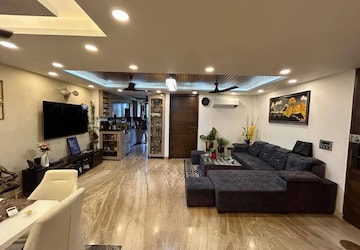 3 BHK Builder Floor For Rent in Saket