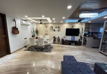 Living Room in 3 BHK Builder Floor at Saket – for Rent