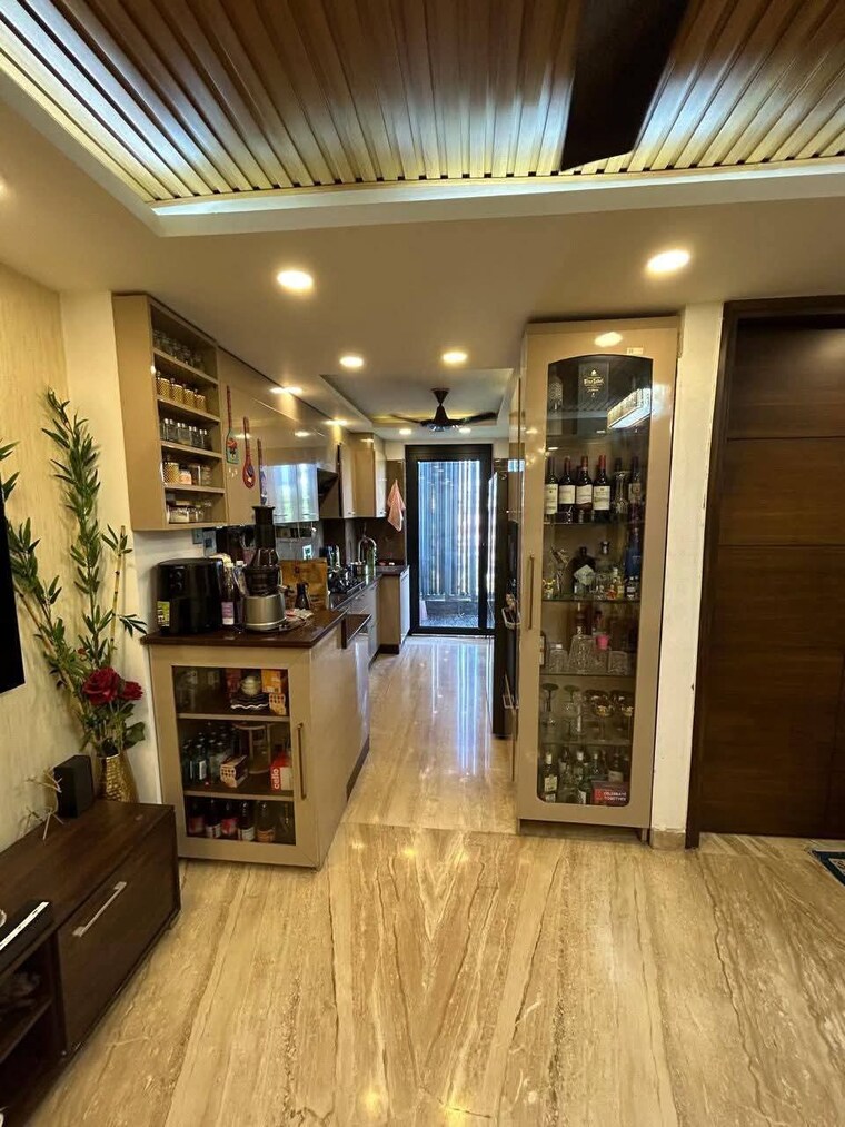 Kitchen, saket 3 Bedroom 1500 Sq.Ft. Builder Floor In Saket Delhi 9341303