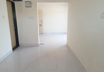 Room in 2 BHK Apartment at Radhika Park, Wadgaon Sheri – for Rent