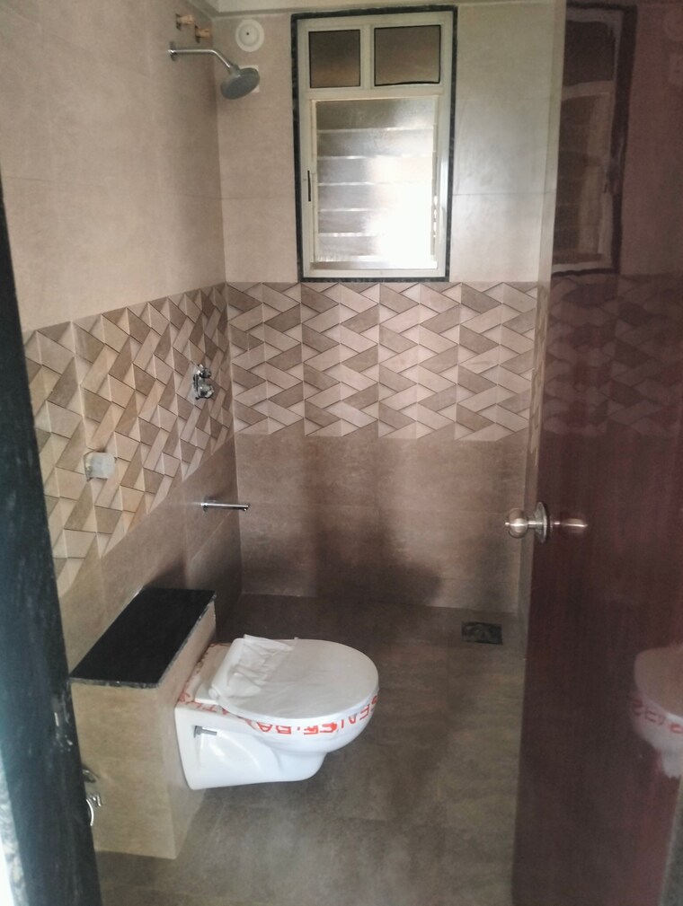 Bathroom, goel-ganga-glitz 2 Bedroom 755 Sq.Ft. Apartment In Undri Pune 9341305