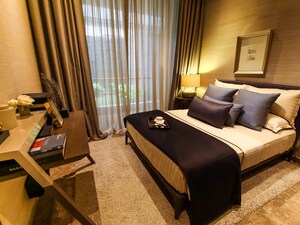 Team Area in 3 BHK Apartment at Sunteck City Avenue 4, Goregaon West – for Rent