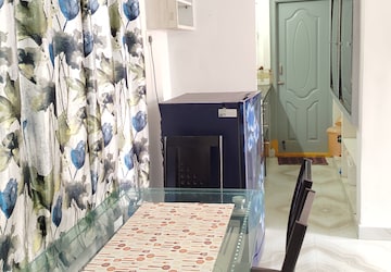Master Bedroom in 1 BHK Apartment at Kondapur – for Rent