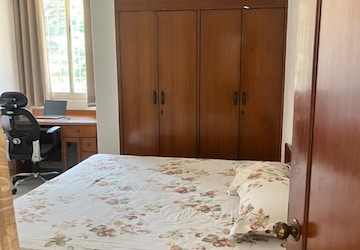 Bedroom in 2 BHK Apartment at Saket – for Rent
